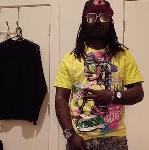 Meet your Posher, Larry